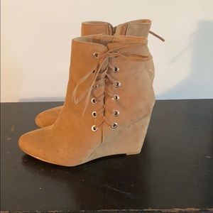 Women’s wedges size 6.